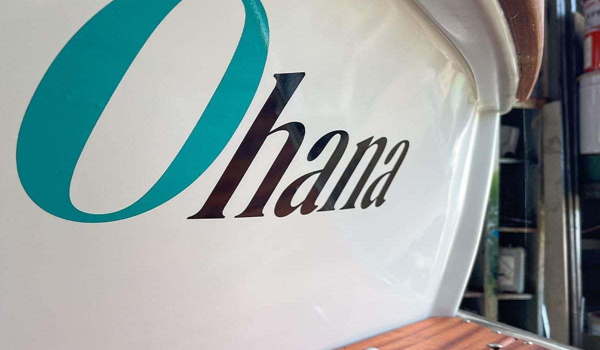 Photos de la construction de la pinasse Ohana au Chantier Lacaze